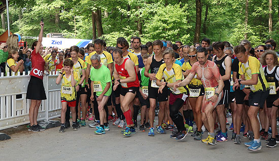 Start 5.000 und 10.000 Meter Läufer beim 11. Münchner Kindl Lauf 2018 (©Foto: Martin Schmitz)